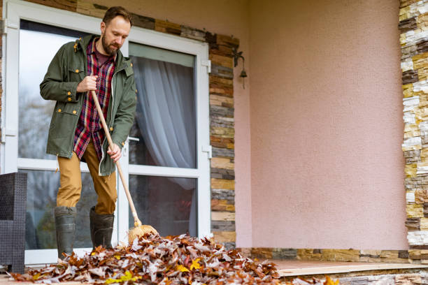 Best Construction Debris Removal  in Savannah, GA